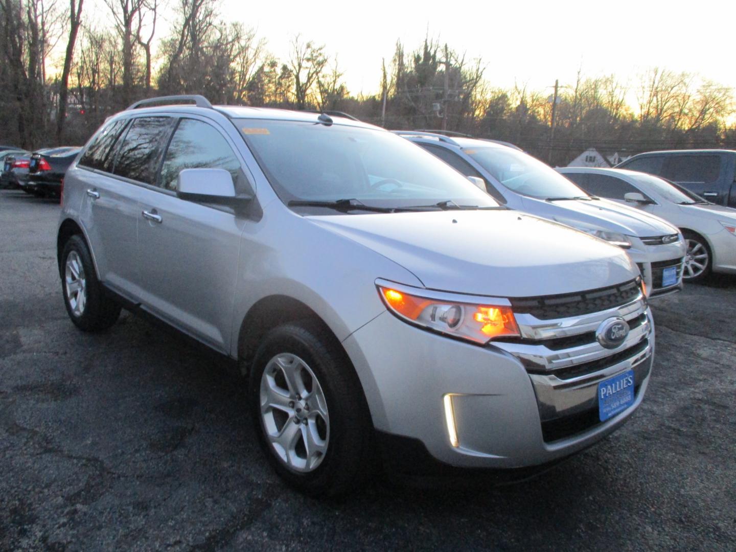 2011 SILVER Ford Edge (2FMDK4JC7BB) , AUTOMATIC transmission, located at 540a Delsea Drive, Sewell, NJ, 08080, (856) 589-6888, 39.752560, -75.111206 - Photo#9